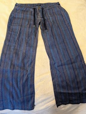 Flamingo Blue Striped Wide Leg Cargo Pants - Size 2XL - CB